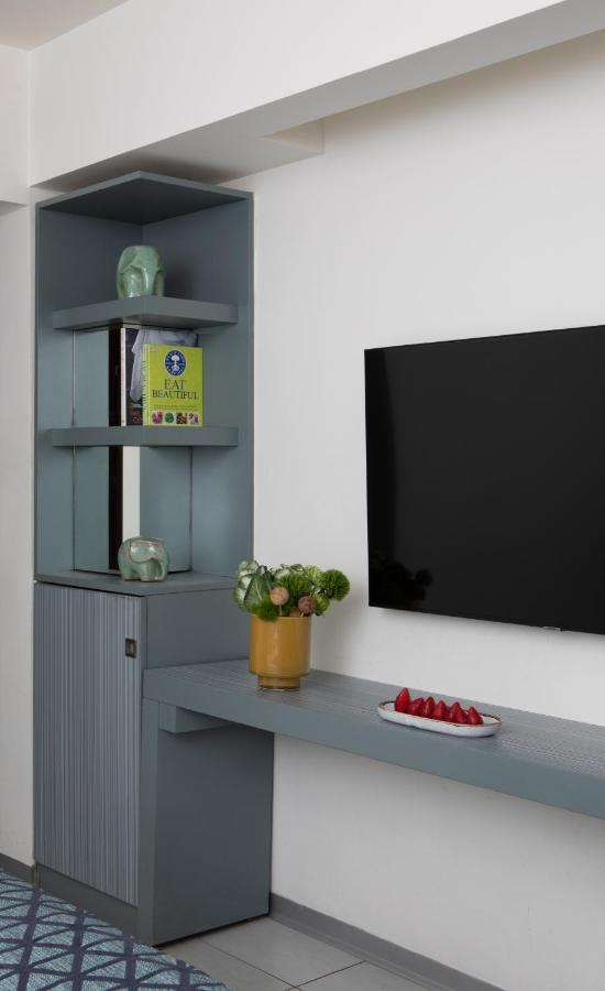 Neptune Eilat By Dan Hotels Ngoại thất bức ảnh A flat-screen television