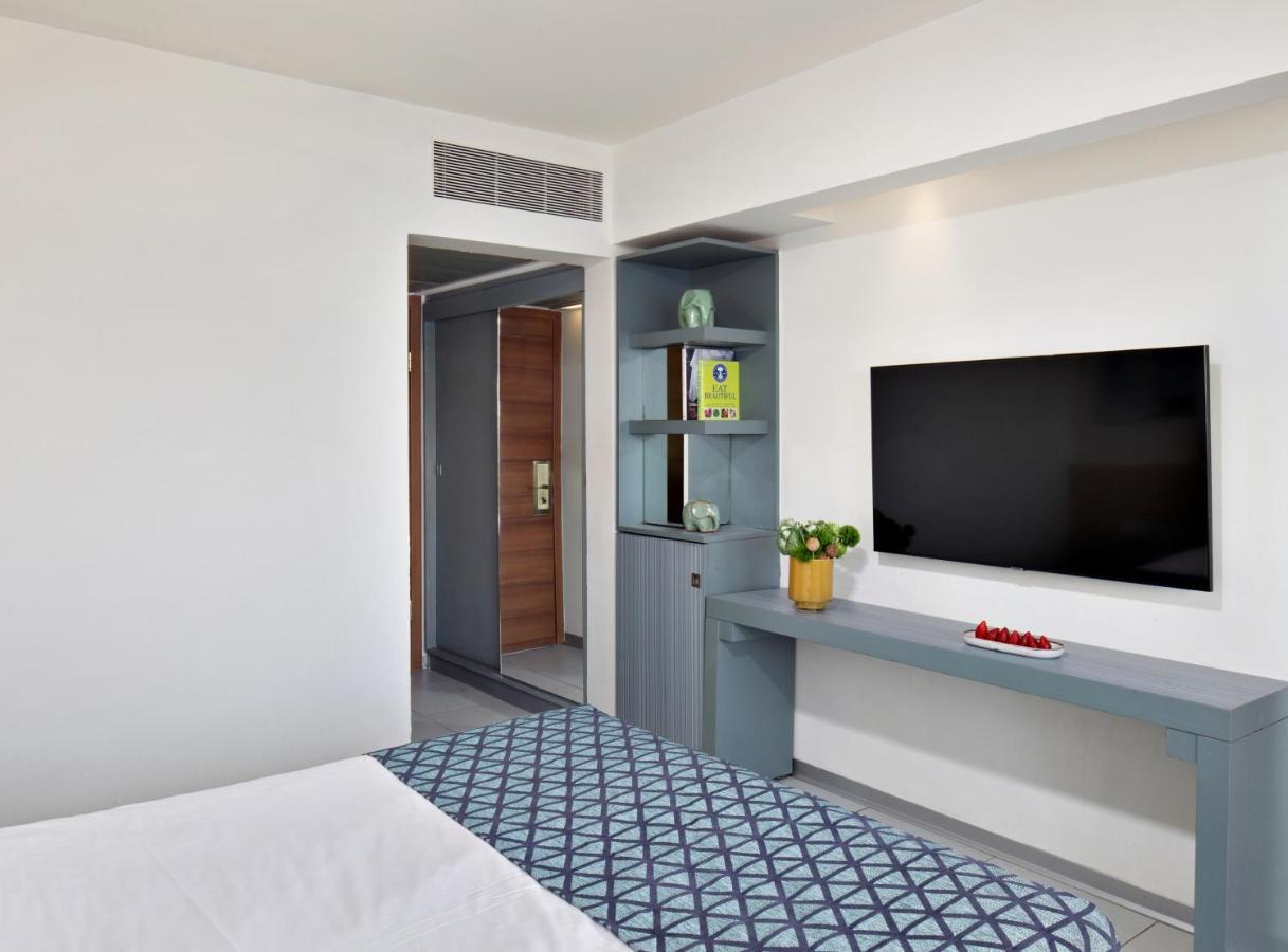 Neptune Eilat By Dan Hotels Ngoại thất bức ảnh A room at the hotel
