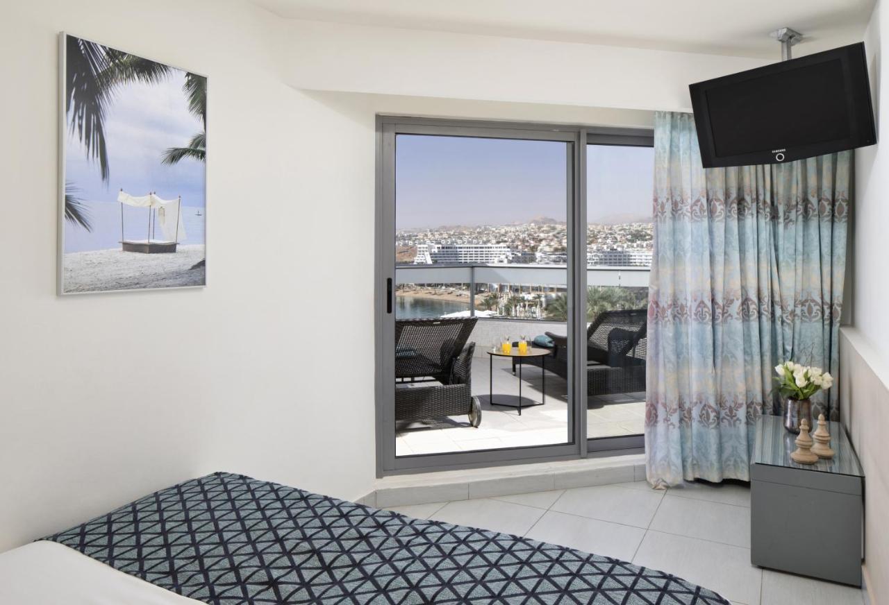 Neptune Eilat By Dan Hotels Ngoại thất bức ảnh Suite
