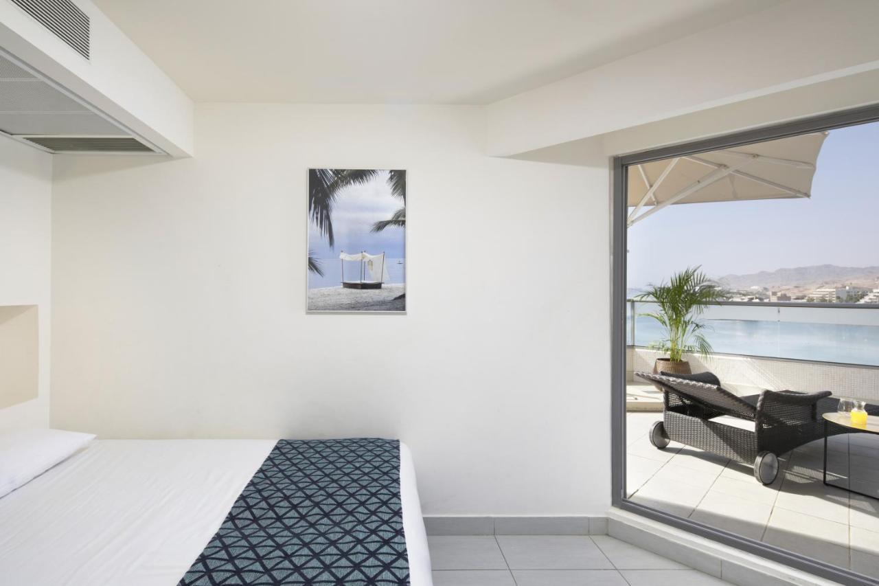 Neptune Eilat By Dan Hotels Ngoại thất bức ảnh A room at the hotel