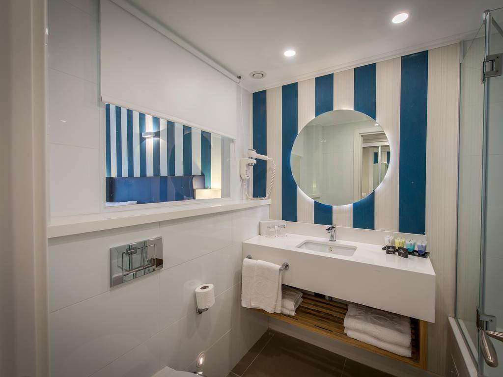 Neptune Eilat By Dan Hotels Ngoại thất bức ảnh Bathroom